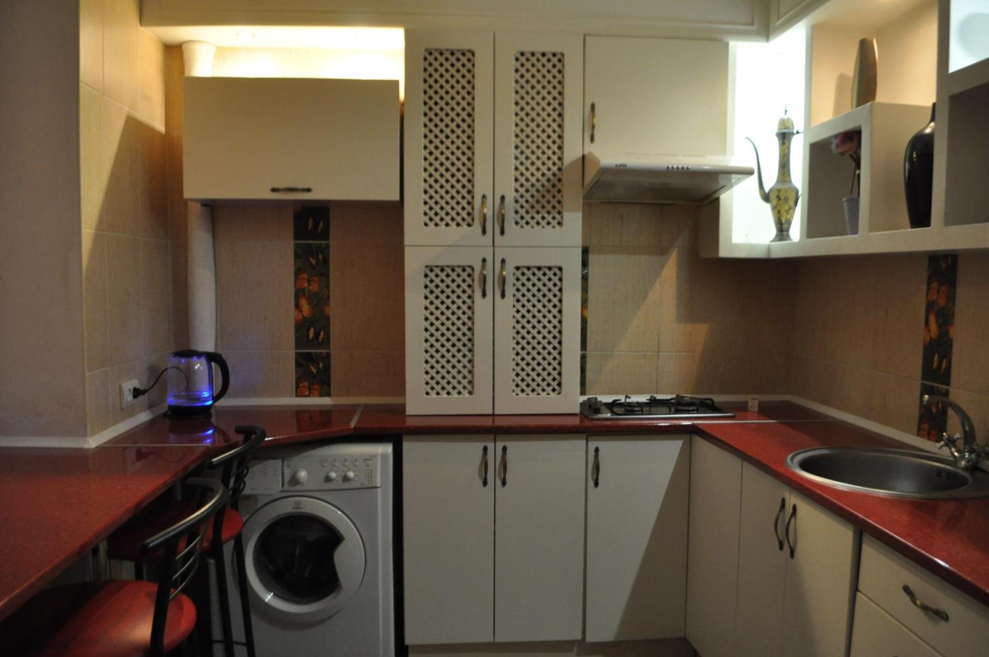 Cozy Apartments Near The Mcdonalds Kremenchuk Exterior foto